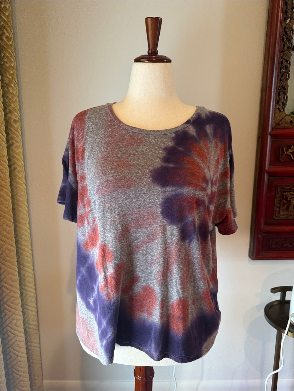 T.La Tie-Dye Short Sleeve Tee in Purple and Rust